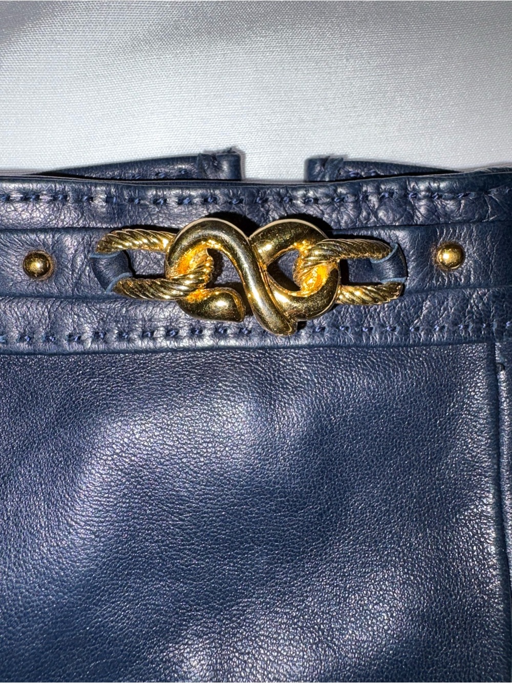Hermès Paris Rare Vintage Navy Blue Lambskin Gold Chain Gloves size 7.5 EUC - Picture 5 of 8